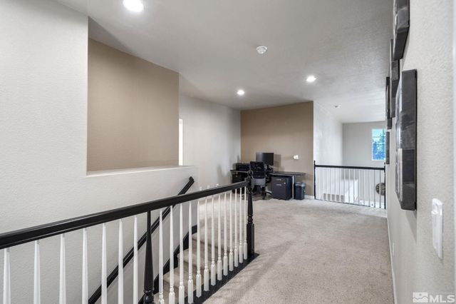 6658 Abbotswood Drive, Sparks, NV 89436