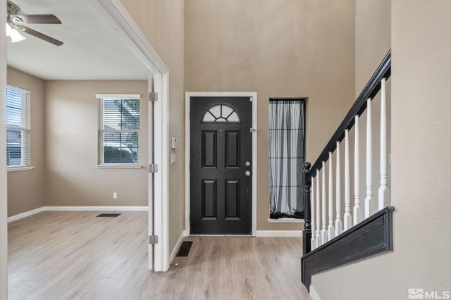 6658 Abbotswood Drive, Sparks, NV 89436