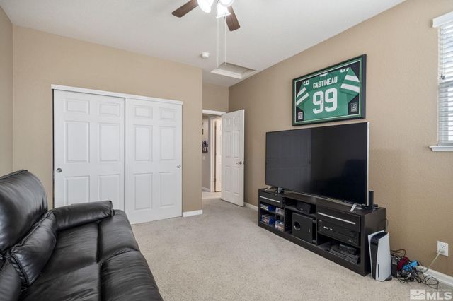 6658 Abbotswood Drive, Sparks, NV 89436