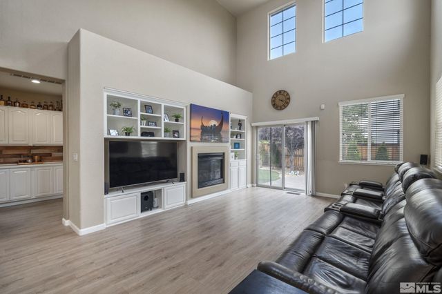 6658 Abbotswood Drive, Sparks, NV 89436