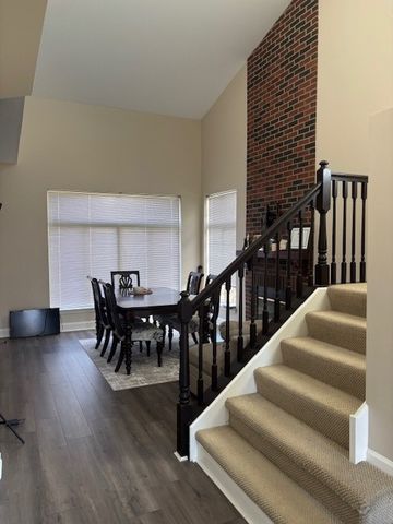 8167 RIPPLE RIDGE 8167, Darien, IL 60561