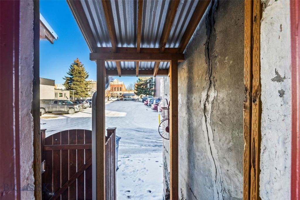 108 N 2nd Street, Livingston, MT 59047 photo 30