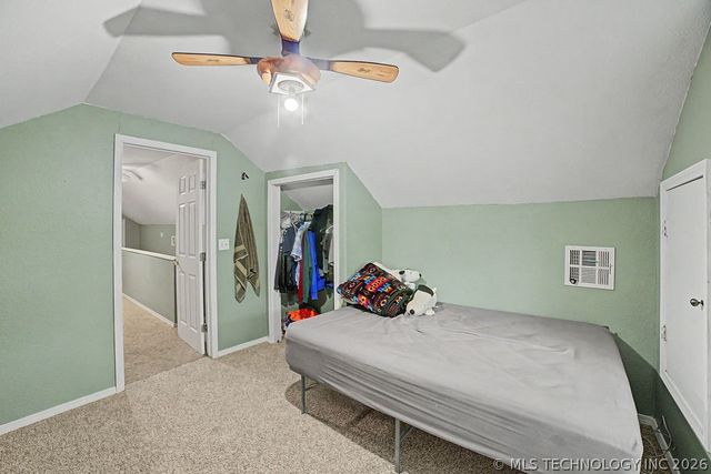 1925 W Broadway Street, Collinsville, OK 74021