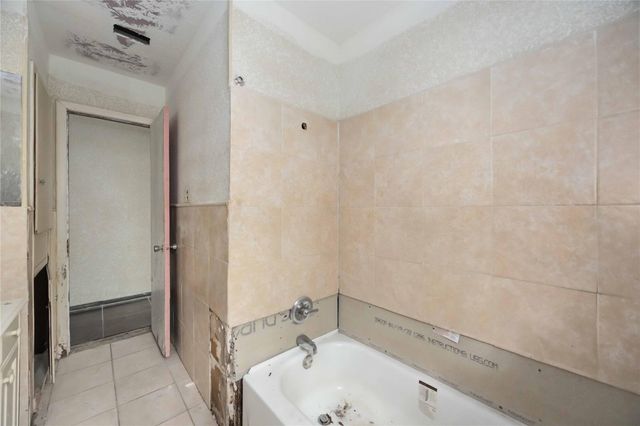 2446 Areba Street, Houston, TX 77091