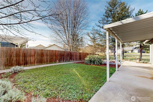 1152 SE Falbo Drive, College Place, WA 99324