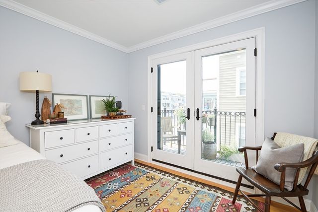 881 E 2nd St 13, Boston, MA 02127