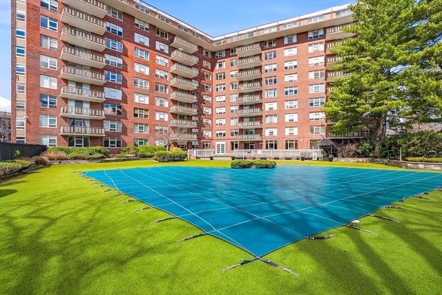 280 Boylston St 308, Newton, MA 02467