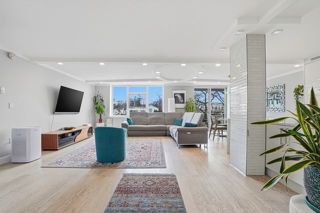 280 Boylston St 308, Newton, MA 02467