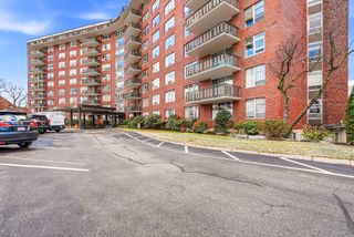 280 Boylston St 308, Newton, MA 02467