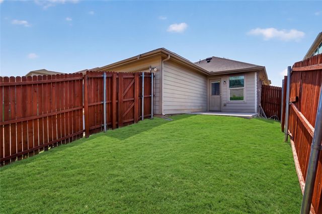 9005 Sundance Trail, Cross Roads, TX 76227