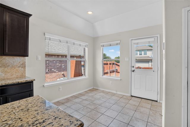 9005 Sundance Trail, Cross Roads, TX 76227