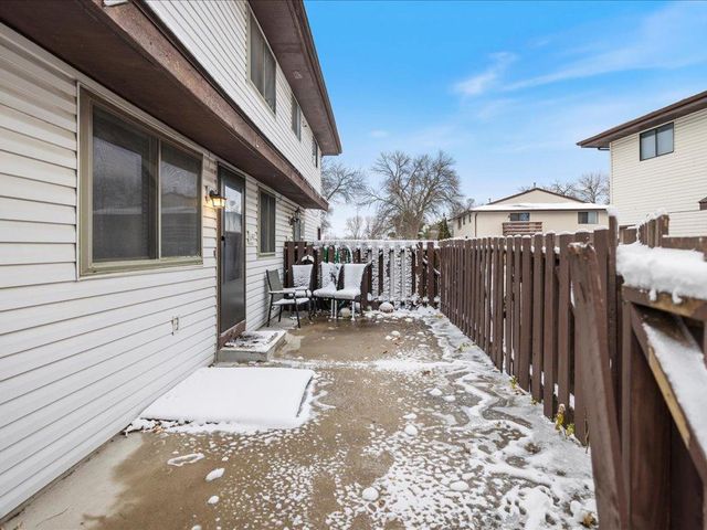 6342 84th Court N, Brooklyn Park, MN 55445