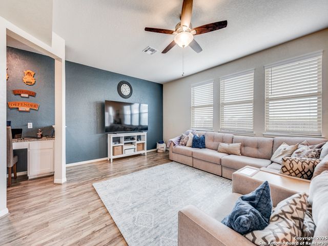 11503 Bakersfield, San Antonio, TX 78245