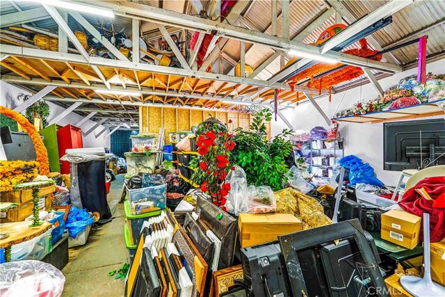 6009 Wilmington Avenue, Los Angeles, CA 90001