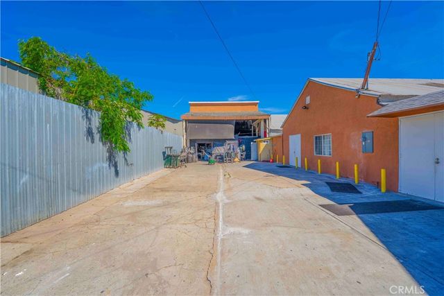 6009 Wilmington Avenue, Los Angeles, CA 90001