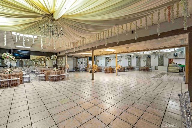 6009 Wilmington Avenue, Los Angeles, CA 90001