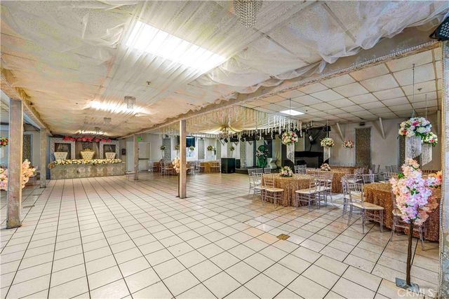 6009 Wilmington Avenue, Los Angeles, CA 90001
