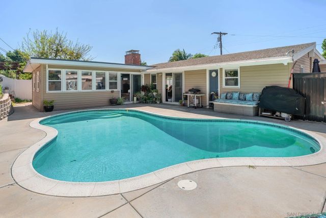 6353 Lake Albano Ave, San Diego, CA 92119