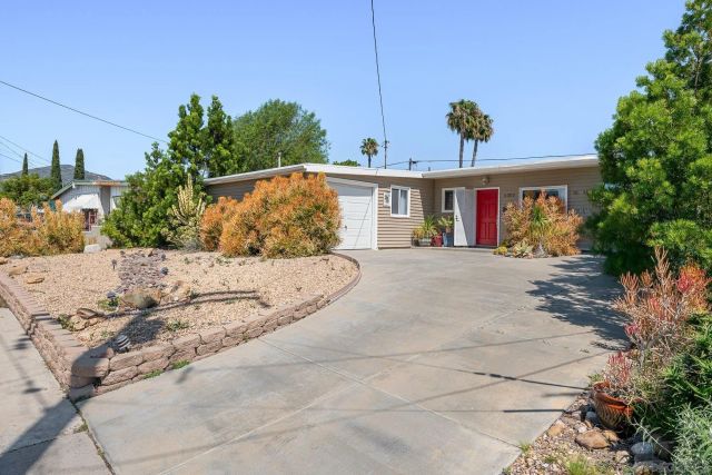 6353 Lake Albano Ave, San Diego, CA 92119