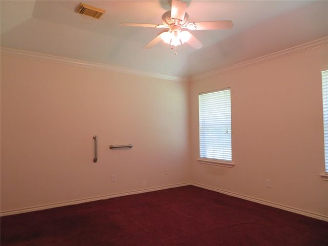 15682 Highway 105, Cleveland, TX 77327