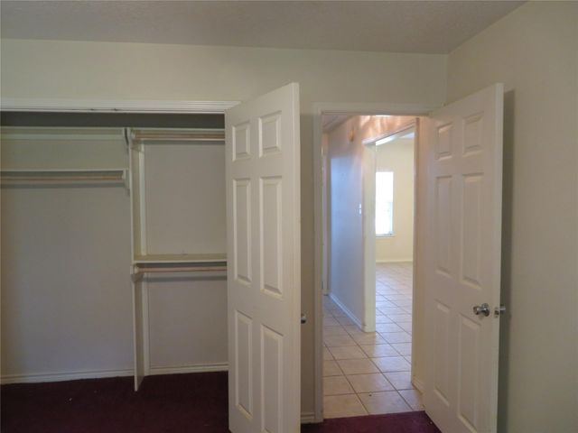 15682 Highway 105, Cleveland, TX 77327