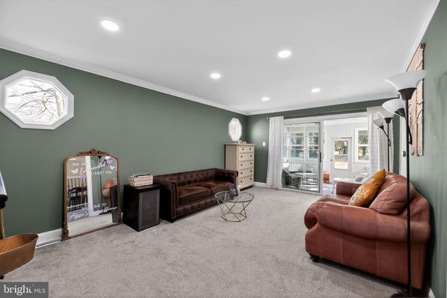 202 LEONARD AVE, Clarksboro, NJ 08020