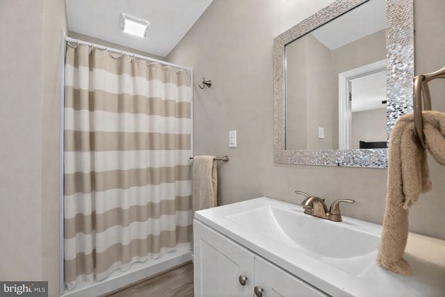 202 LEONARD AVE, Clarksboro, NJ 08020