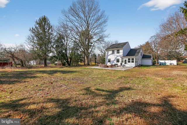 202 LEONARD AVE, Clarksboro, NJ 08020