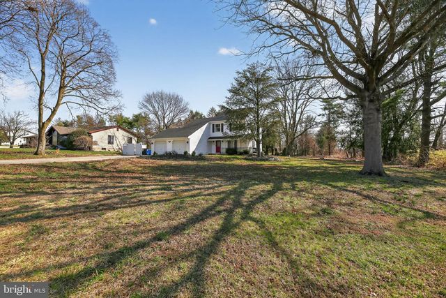 202 LEONARD AVE, Clarksboro, NJ 08020