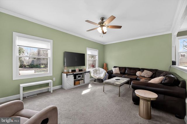 202 LEONARD AVE, Clarksboro, NJ 08020