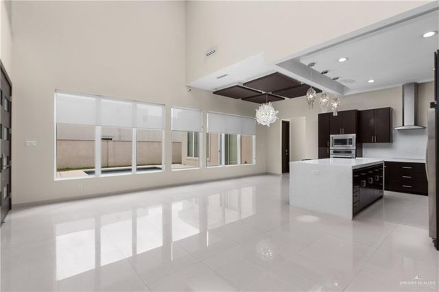 2706 Cassandra Street, Mission, TX 78572