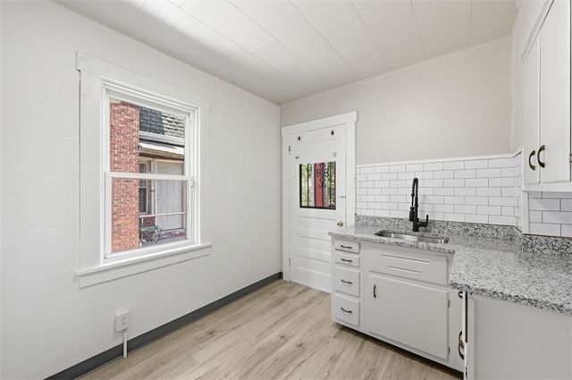 1323-1325 Wareman Ave, Brookline, PA 15226