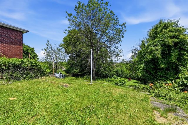 1323-1325 Wareman Ave, Brookline, PA 15226