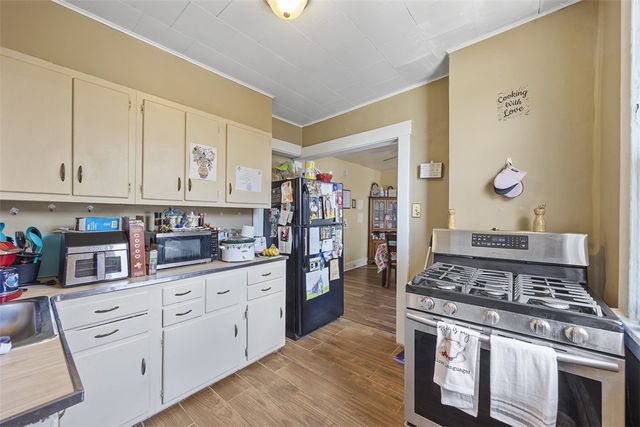 1323-1325 Wareman Ave, Brookline, PA 15226