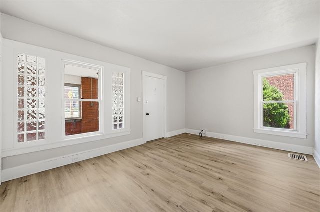 1323-1325 Wareman Ave, Brookline, PA 15226