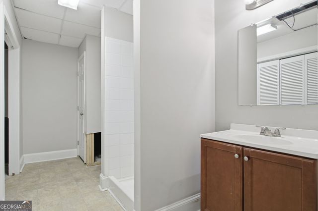 5554 Emerald Way, Acworth, GA 30102