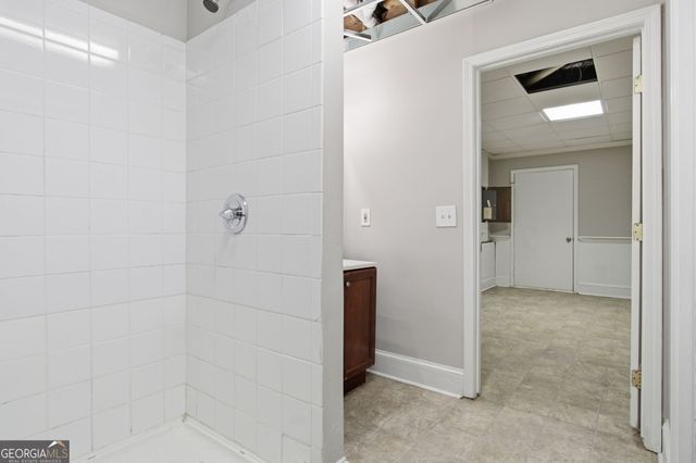 5554 Emerald Way, Acworth, GA 30102