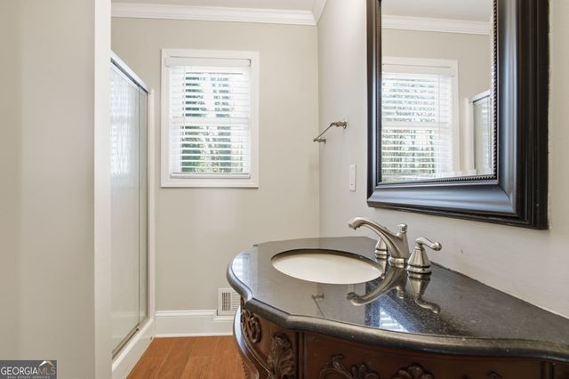 5554 Emerald Way, Acworth, GA 30102