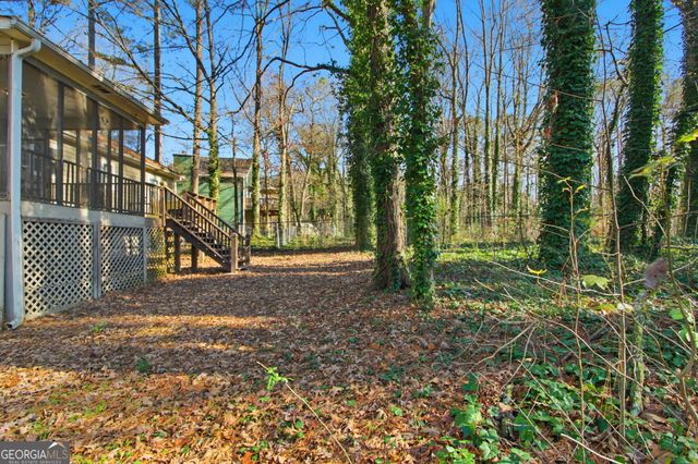 5554 Emerald Way, Acworth, GA 30102