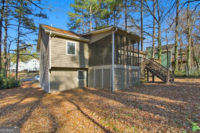 5554 Emerald Way, Acworth, GA 30102