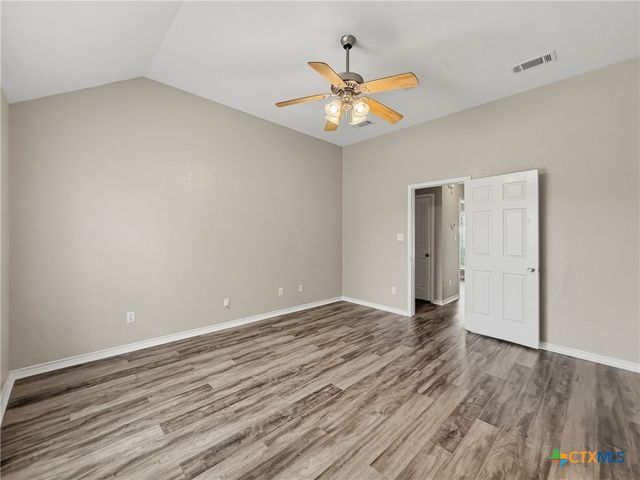 125 Barton Road, San Marcos, TX 78666