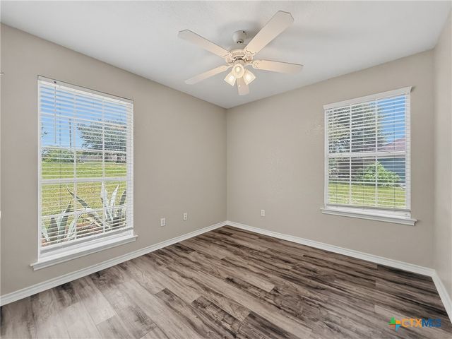 125 Barton Road, San Marcos, TX 78666
