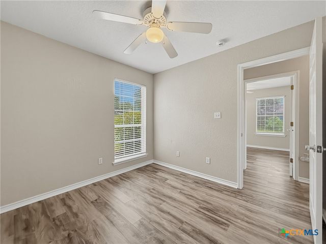 125 Barton Road, San Marcos, TX 78666