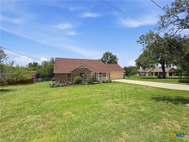 125 Barton Road, San Marcos, TX 78666