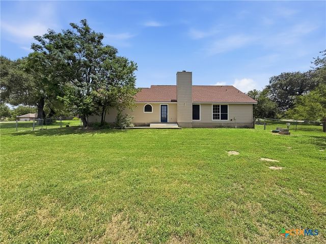 125 Barton Road, San Marcos, TX 78666