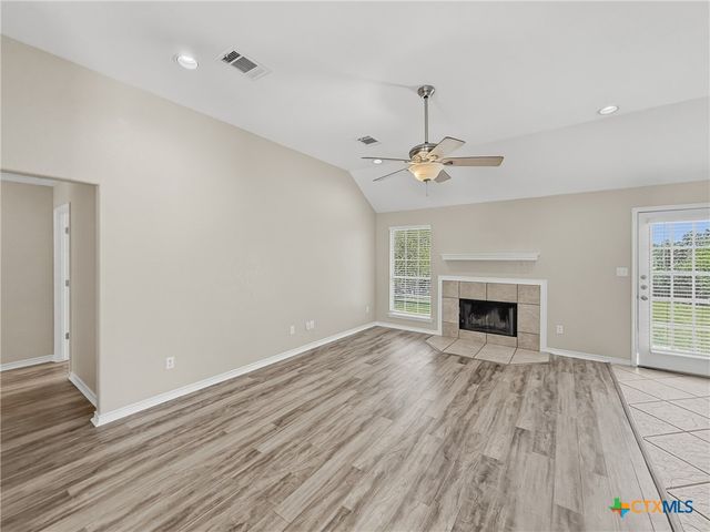 125 Barton Road, San Marcos, TX 78666