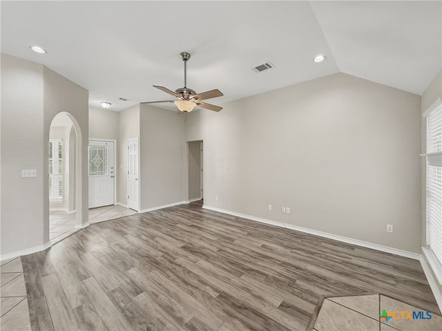 125 Barton Road, San Marcos, TX 78666