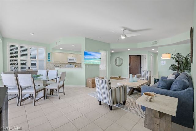 25276 Pelican Creek CIR 102, Bonita Springs, FL 34134