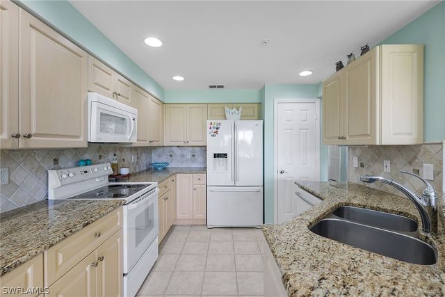 25276 Pelican Creek CIR 102, Bonita Springs, FL 34134