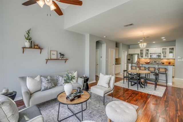 1020 Texas Street 3304, Fort Worth, TX 76102